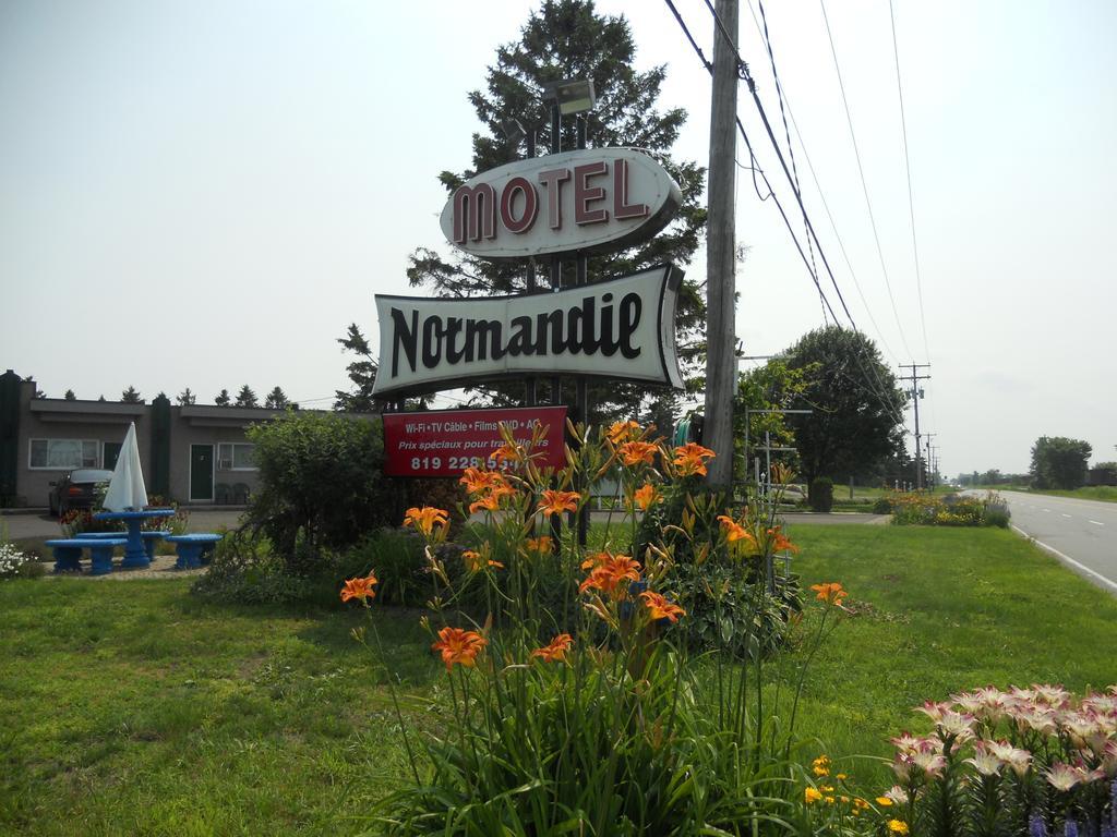 Motel Normandie Louiseville Kültér fotó
