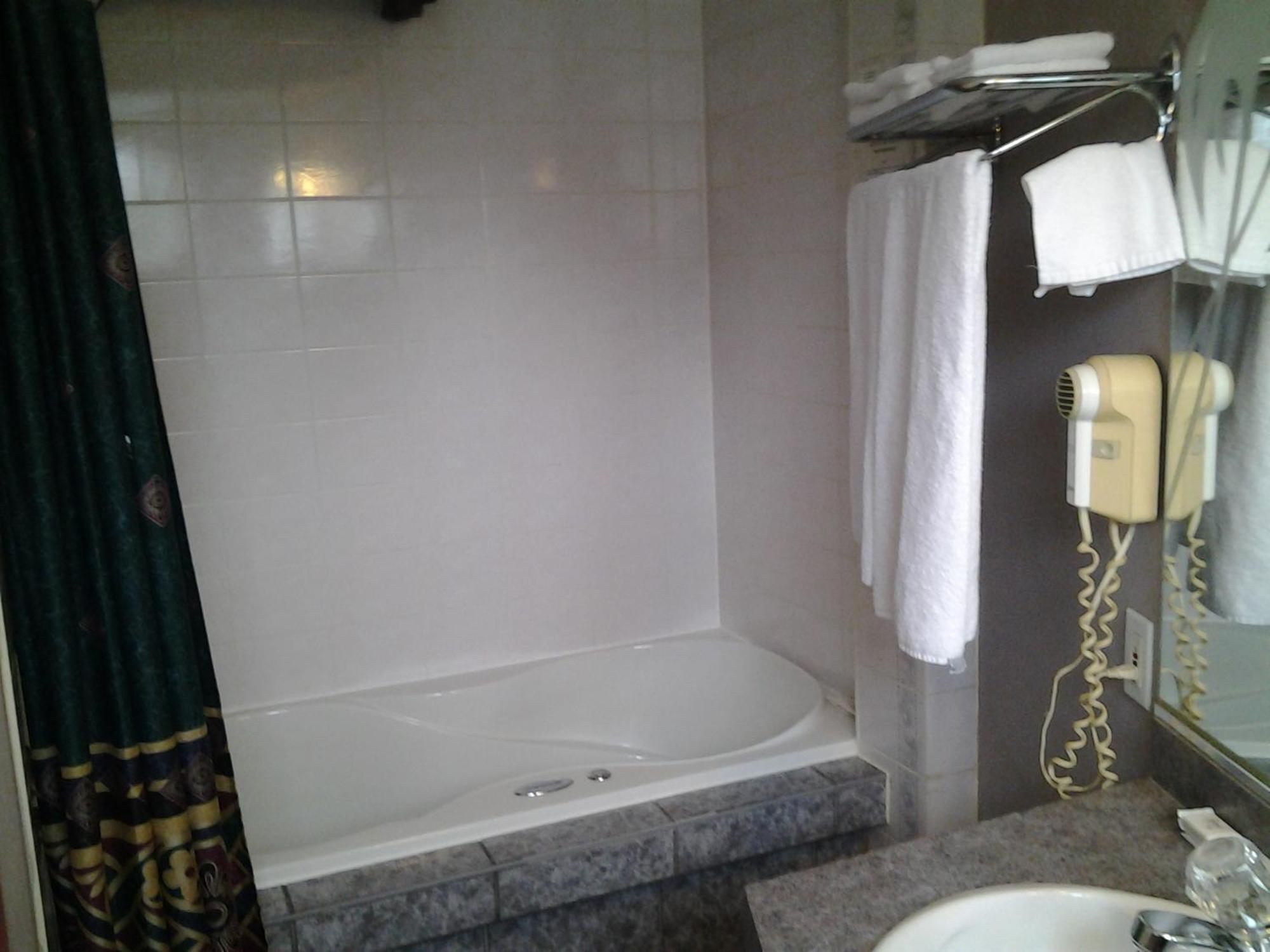 Motel Normandie Louiseville Szoba fotó
