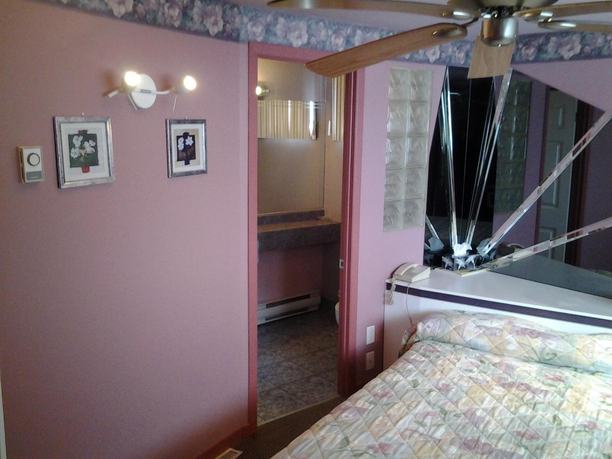 Motel Normandie Louiseville Szoba fotó