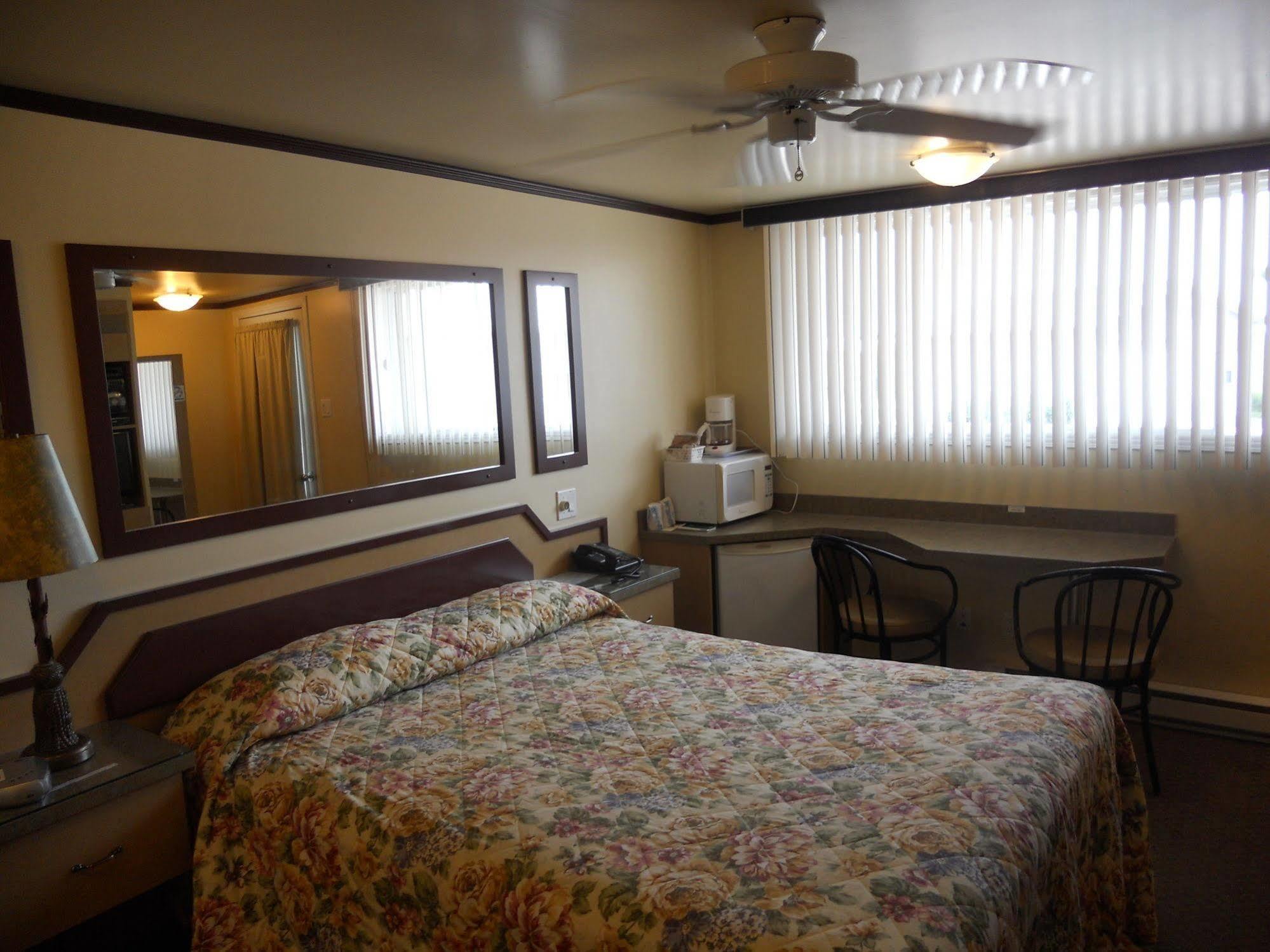 Motel Normandie Louiseville Kültér fotó